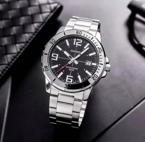 ZEGAREK MĘSKI CASIO MTP-VD01D-1BV + BOX ZEGAREK MĘSKI CASIO MTP-VD01D-1BV + BOX