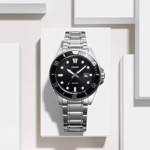 Casio MDV-107D-1A1 + BOX Herreur Casio MDV-107D-1A1 + BOX Herreur