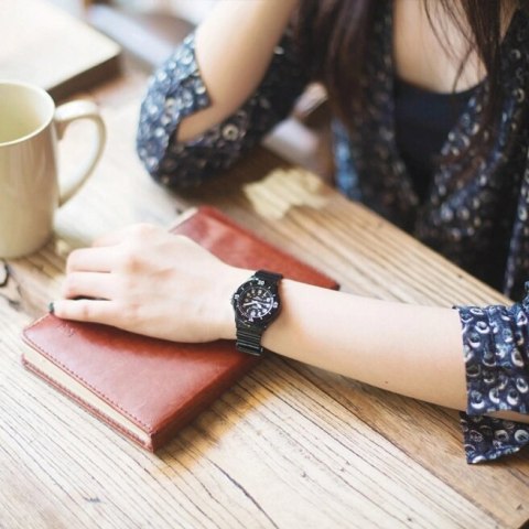 CASIO LRW-200H 1BV (zd557b) + KASSE DAMEUR CASIO LRW-200H 1BV (zd557b) + KASSE DAMEUR