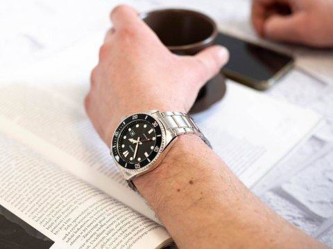 Casio MDV-107D-1A1 + BOX Herreur Casio MDV-107D-1A1 + BOX Herreur