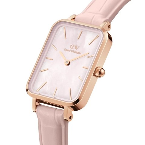 ZEGAREK DAMSKI DANIEL WELLINGTON Quadro Pressed Melrose Pearl 20mm DW00100508 + BOX (zw521a) ZEGAREK DAMSKI DANIEL WELLINGTON Quadro Pressed Melrose Pearl 20mm DW00100508 + BOX (zw521a)